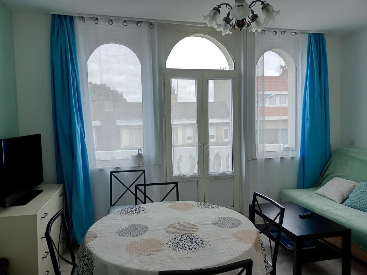 Beau T2 A 200 M Plage Proche Commerces Et Restaurants Apartment Бре-Дюн Екстериор снимка